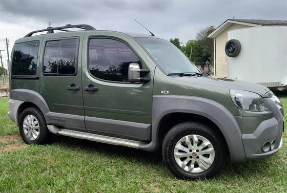 FIAT DOBLÒ 1.8 MPI ADVENTURE 16V FLEX 4P MANUAL FIAT DOBLÒ 1.8 MPI ADVENTURE 16V FLEX 4P MANUAL
